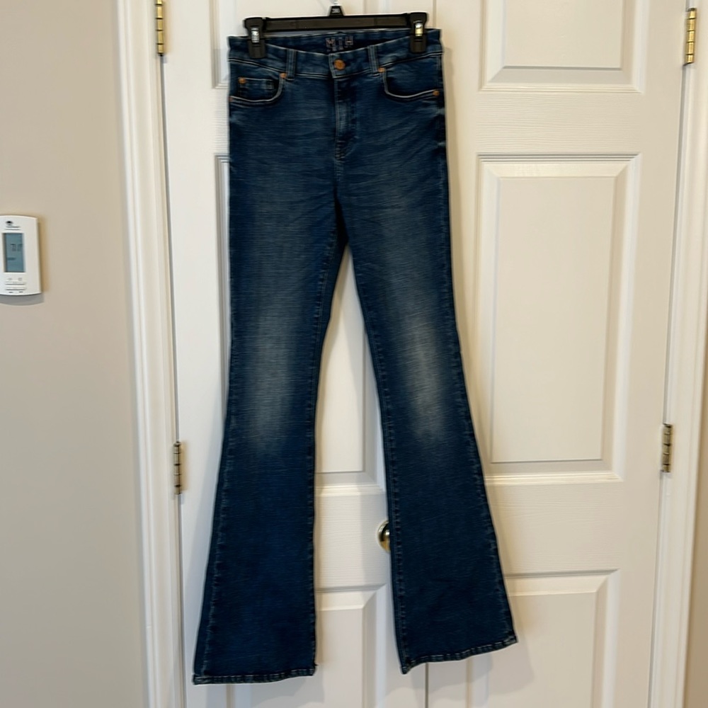 MIH High Rise Slim Kick Flare size 29
